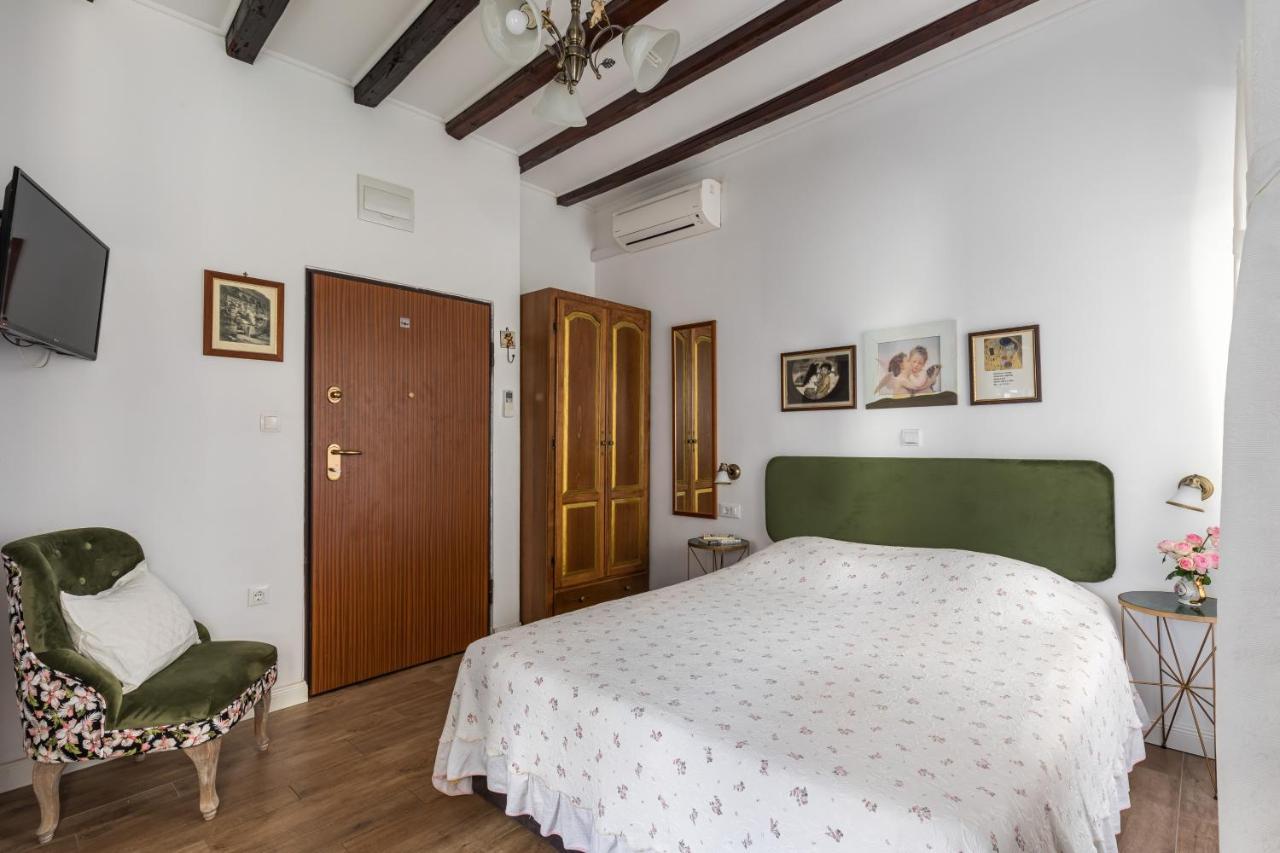 Apartments Kaleta Split Luaran gambar